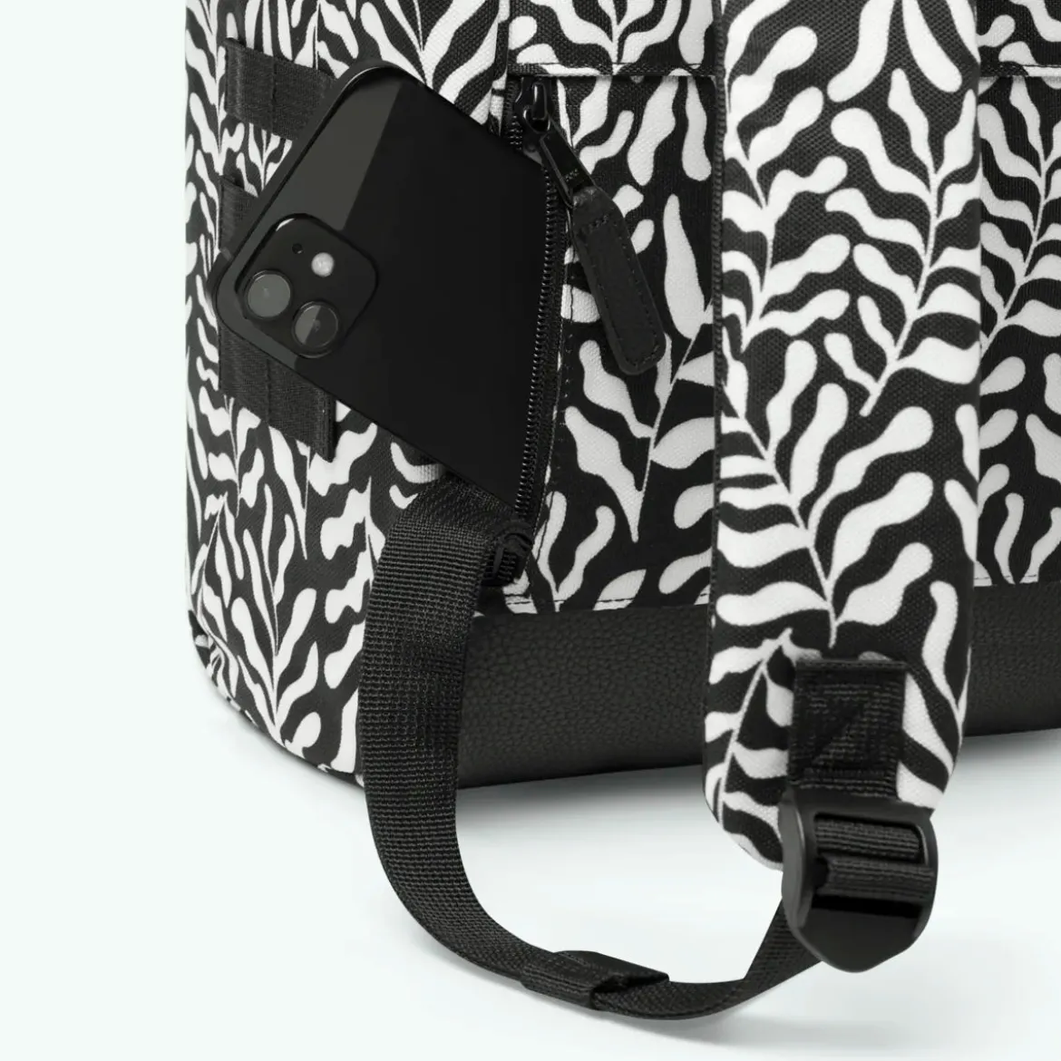 Adventurer Rucksack M Luanda