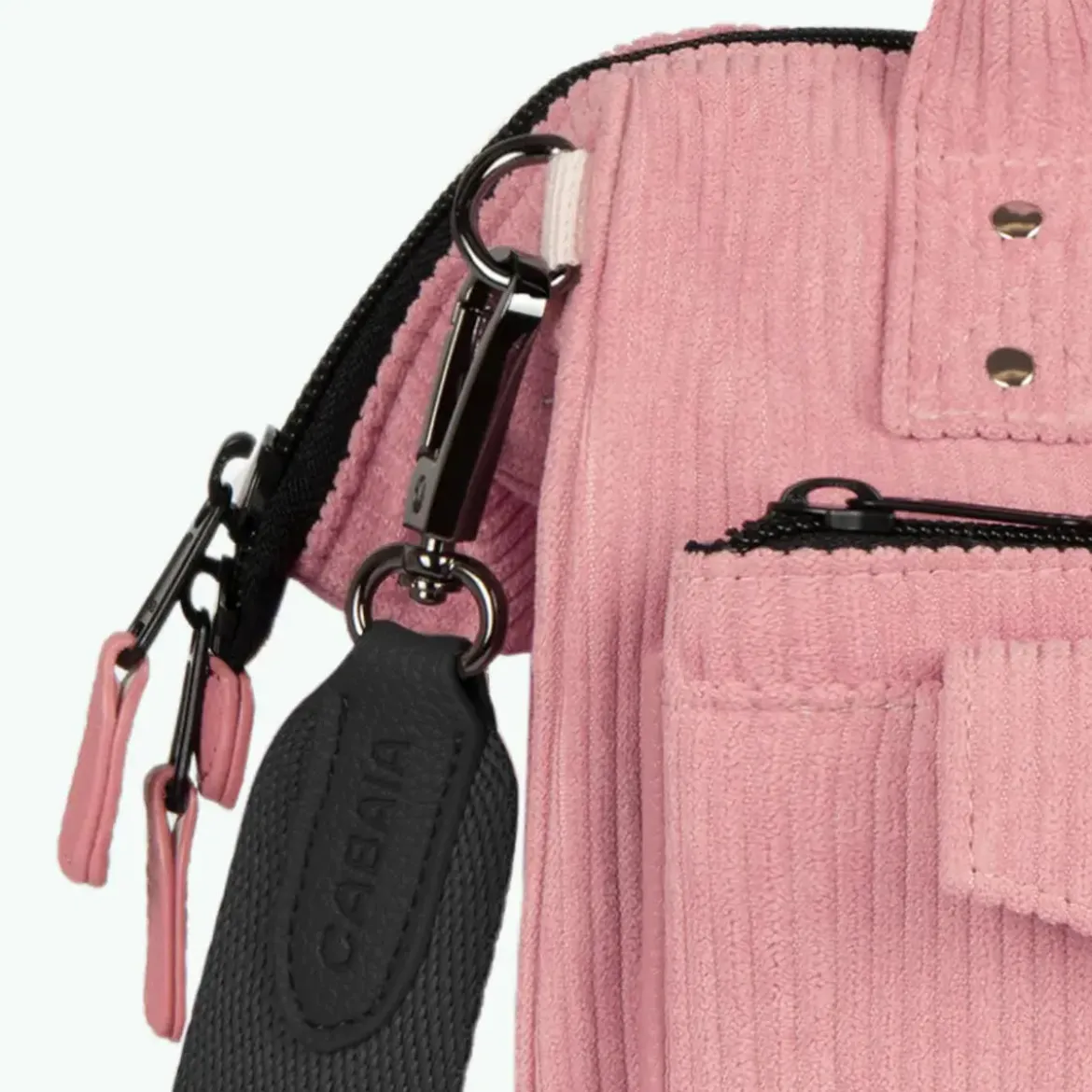 Adventurer Umhängetasche Crossbody M Gold Coast