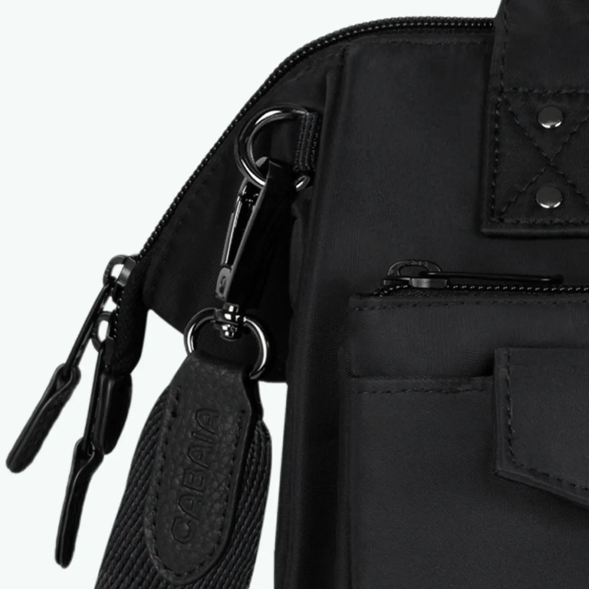 Adventurer Umhängetasche Crossbody M Cambridge