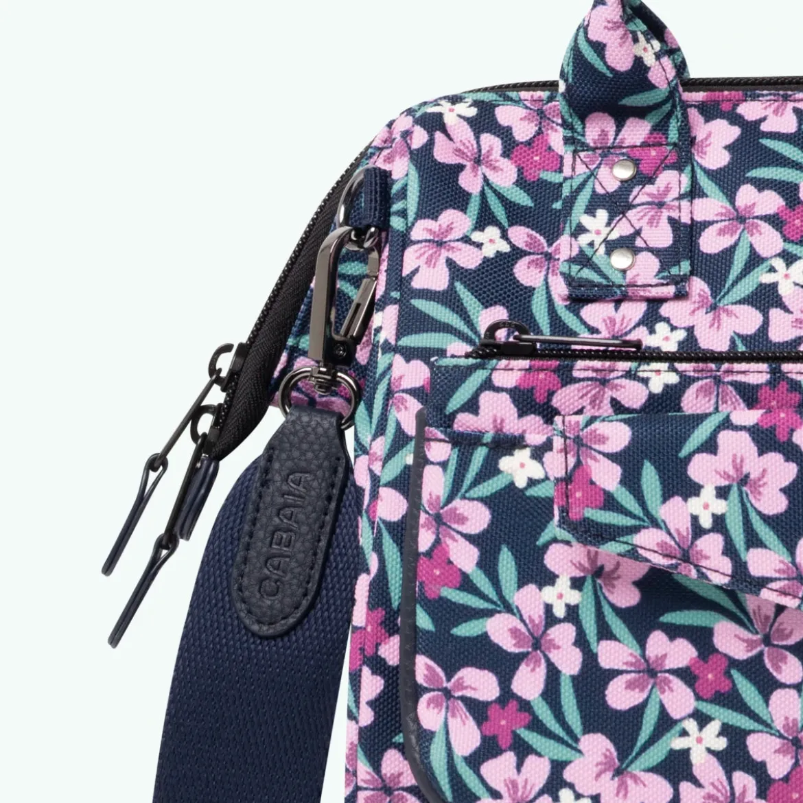 Adventurer Umhängetasche Crossbody M Cagliari