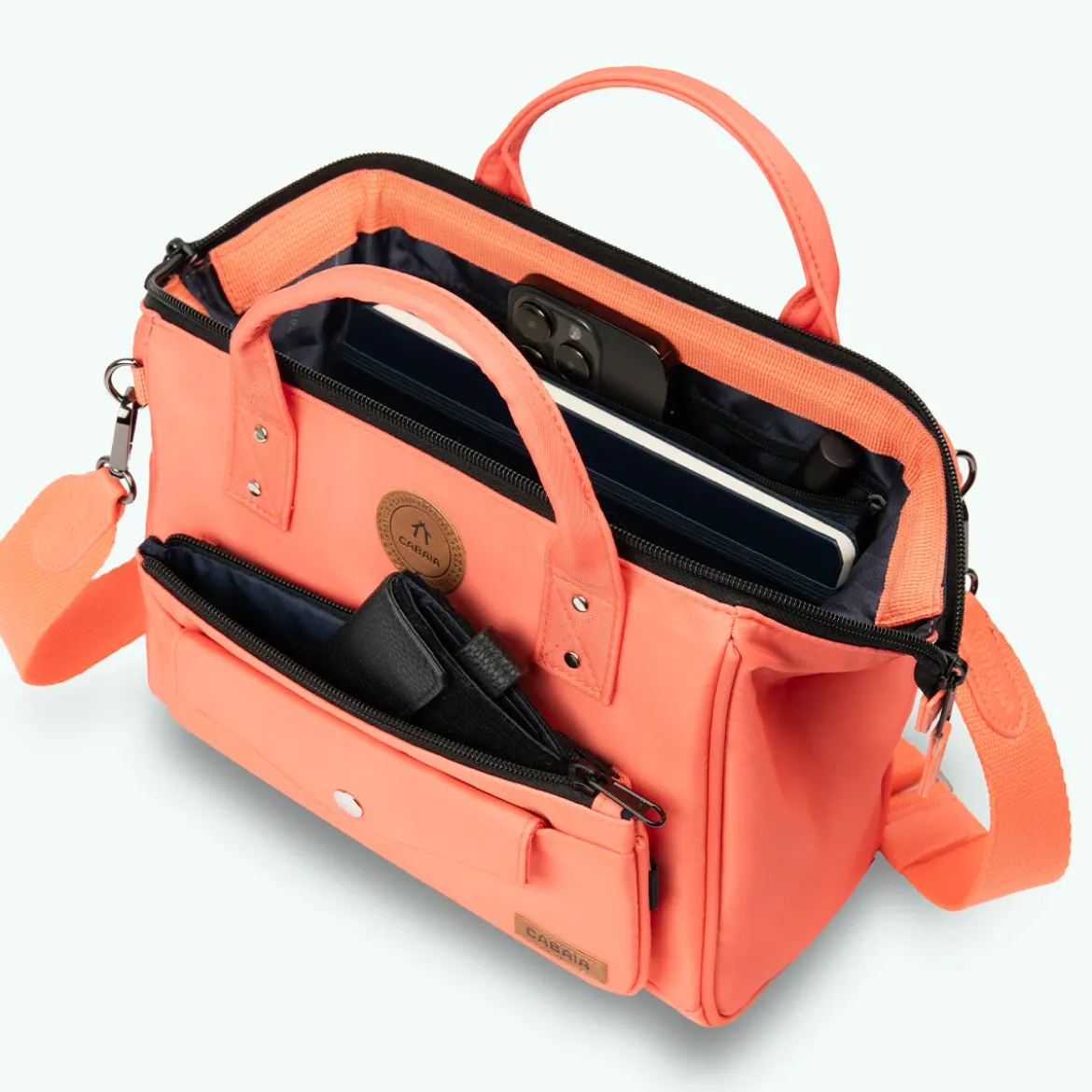 Adventurer Umhängetasche Crossbody M Bari