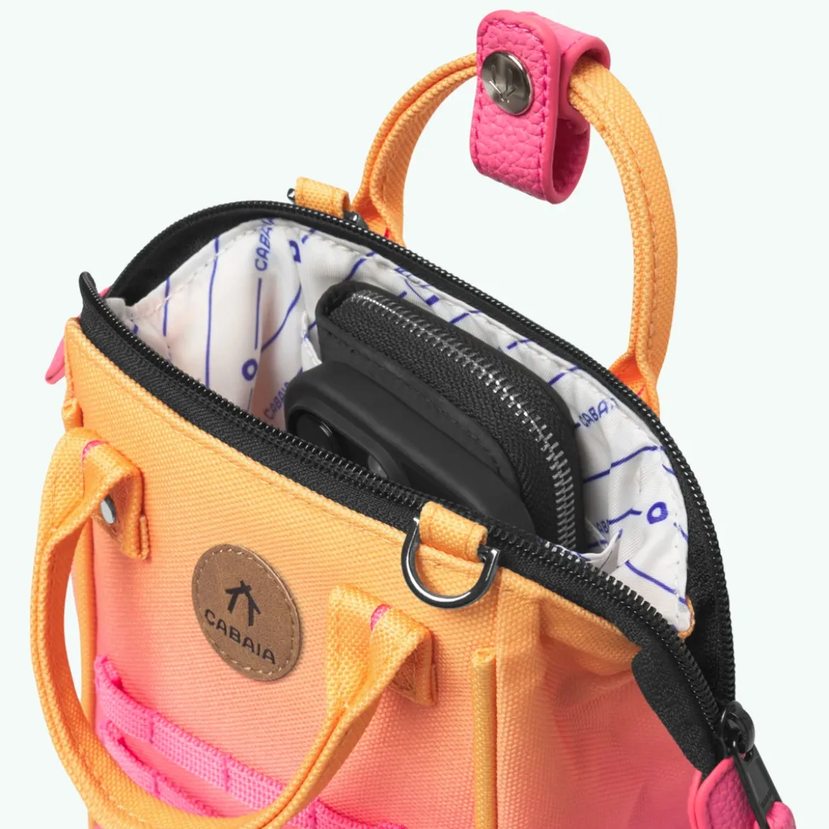Adventurer Umhängetasche Nano Cabourg