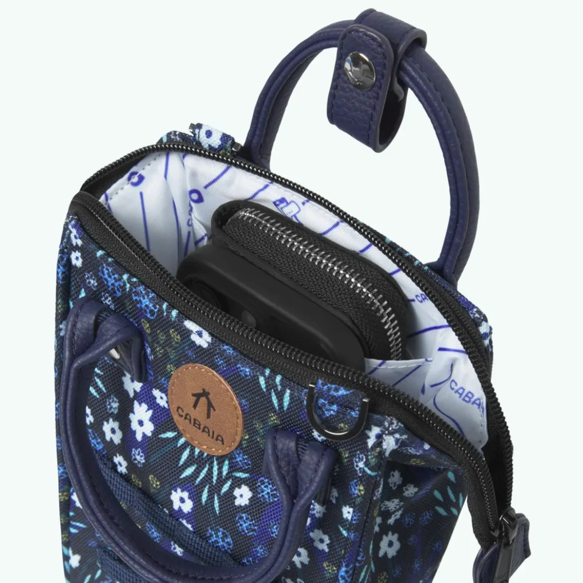 Adventurer Umhängetasche Nano Minorca