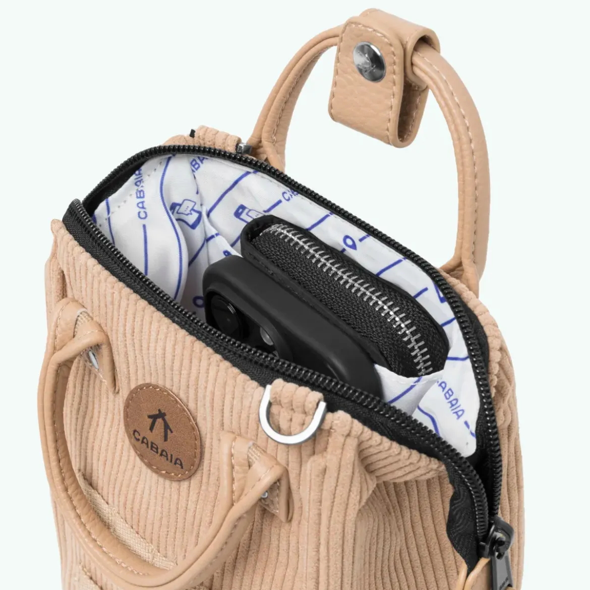 Adventurer Umhängetasche Nano Luxor