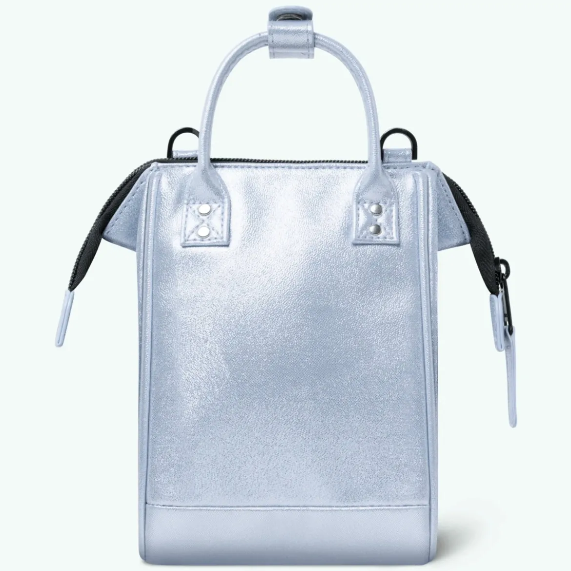 Nano adventurer Fiji