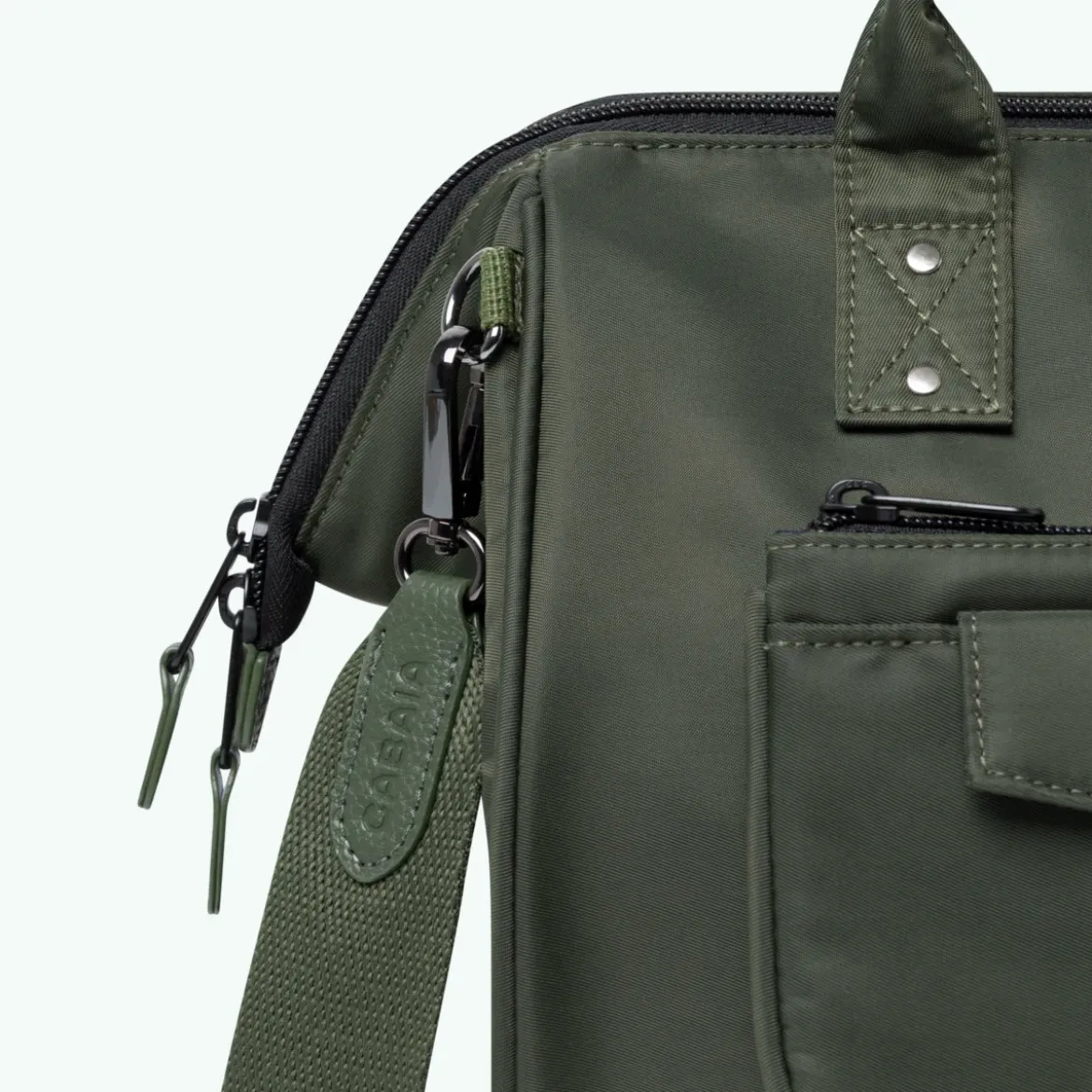 Adventurer Umhängetasche Crossbody L Hobart